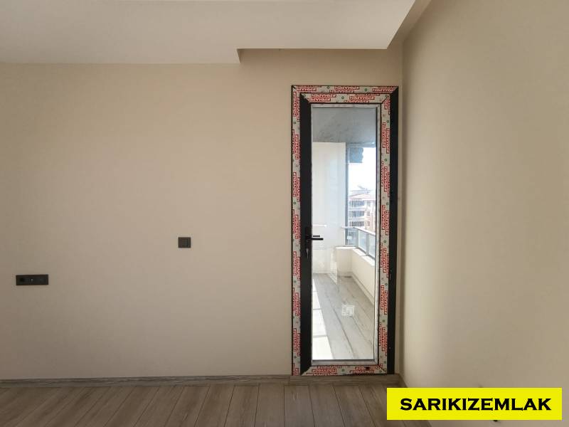 Edremit Cumhuriyet Mah`da3+1  Daire. - 12